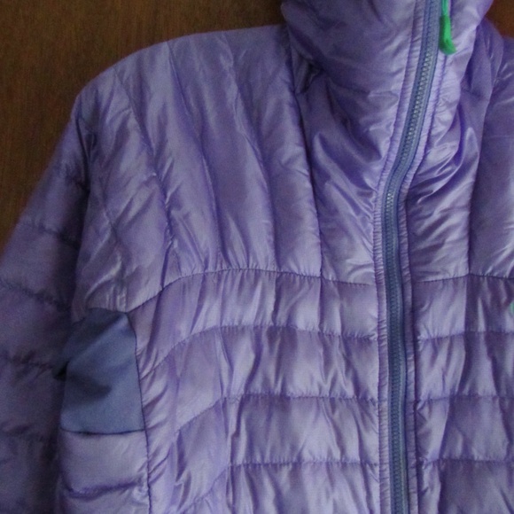 The North Face Lavender Women's Lightweight Cold Weather Puffer Jacket S - Picture 7 of 15